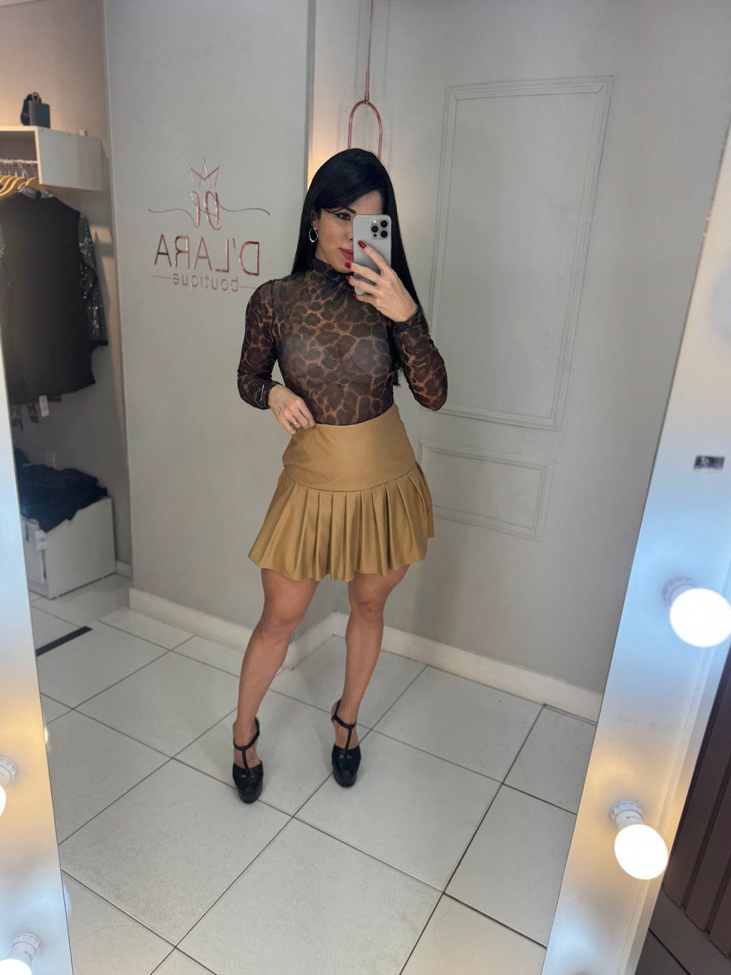 SAIA CORINO HELÔ