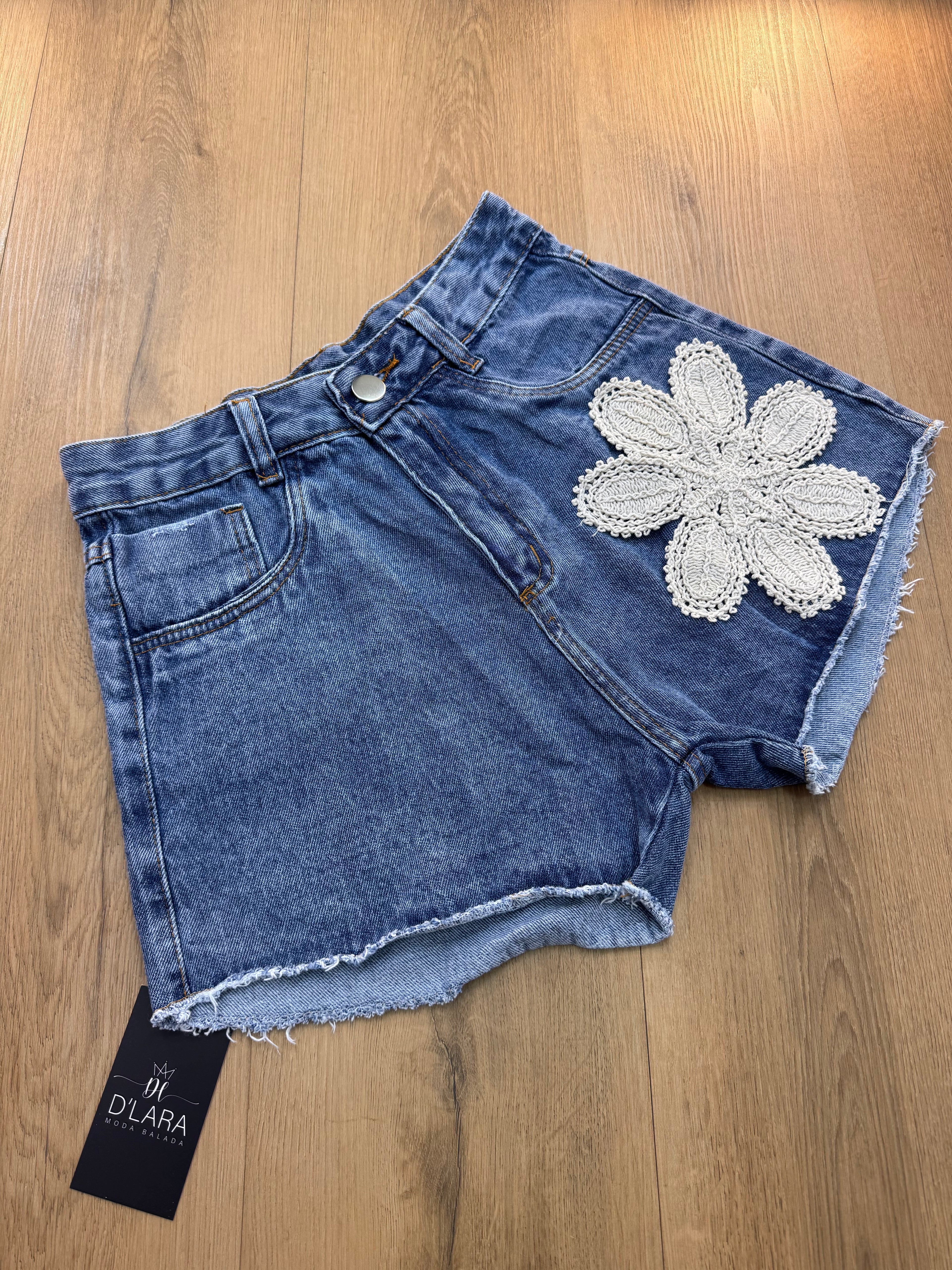 SHORT JEANS BORDADO
