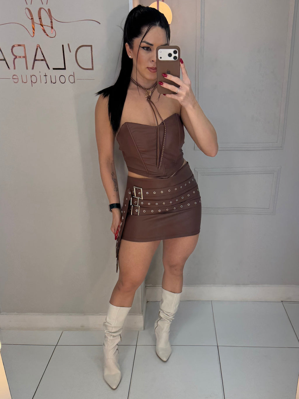 CONJUNTO CORINO