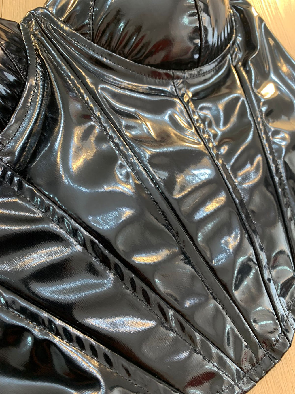 CORSELET VINIL TALYA