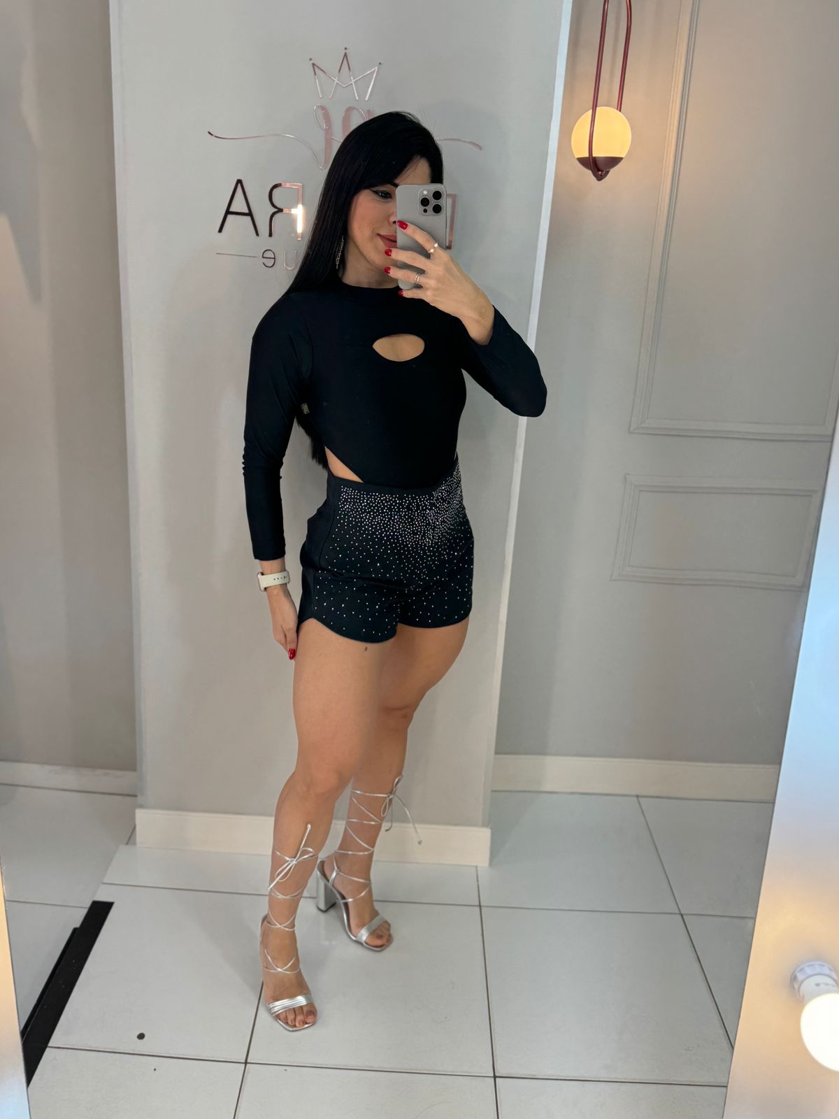 SHORT LINHO PEDRARIAS MARA