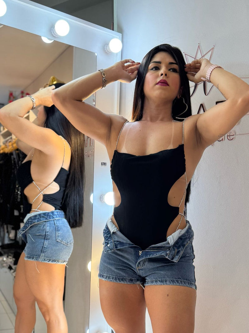BODY ANITTA